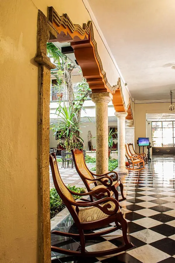 Hotel Casa Del Balam Merida